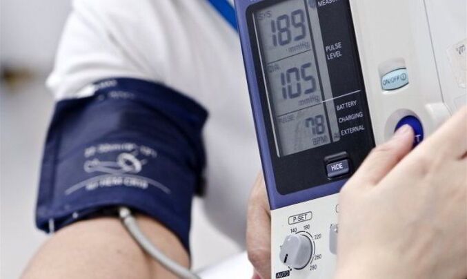 Hipotension ose hipertension
